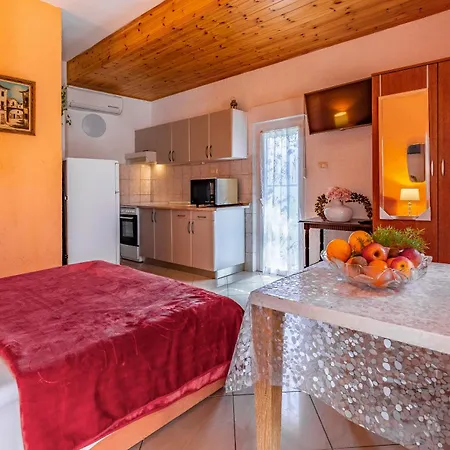 Lucija Apartman