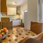 Apartment Lucija *